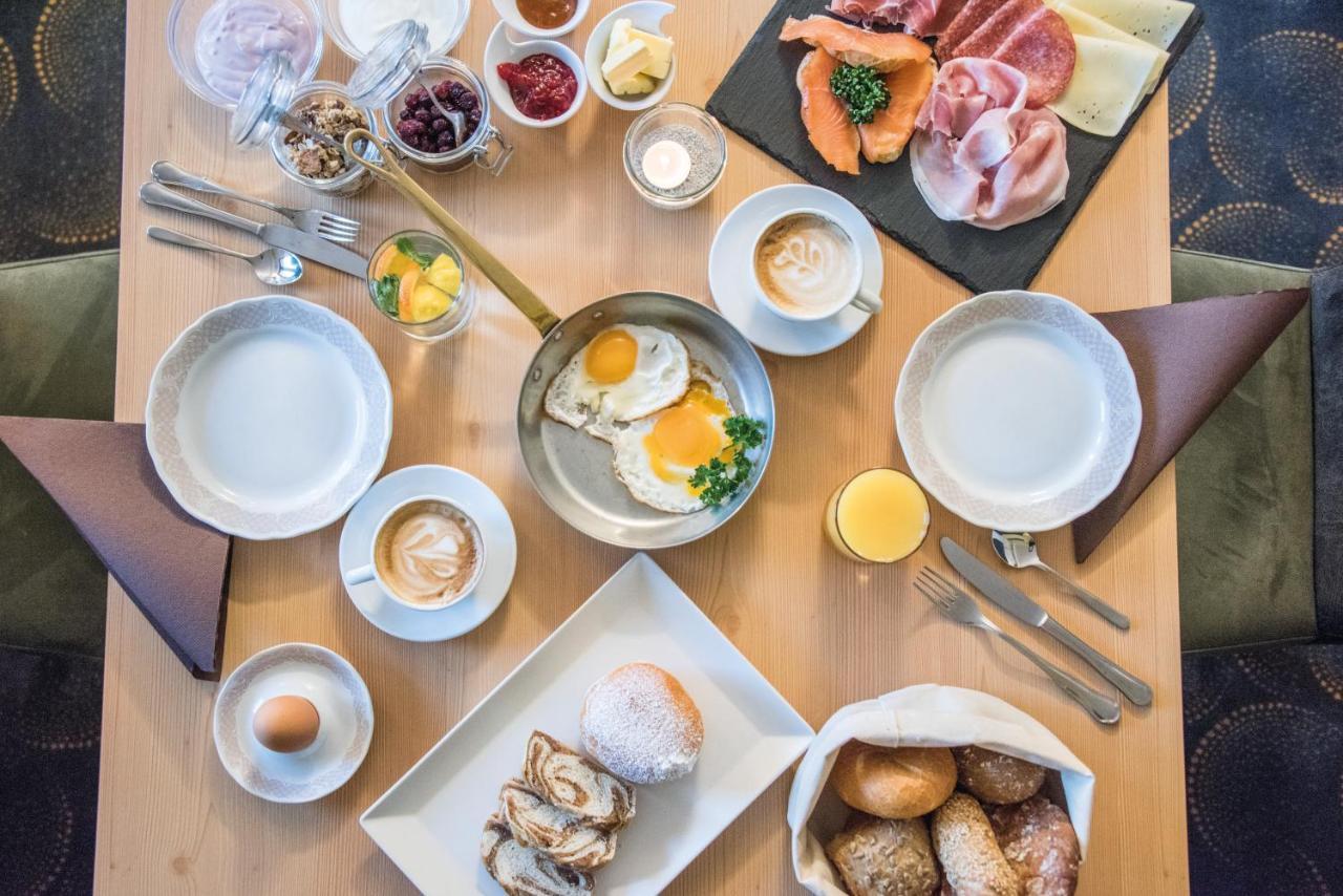 Apparthotel Feldhof - Living And Bistro ノーヴァ・ポネンテ エクステリア 写真