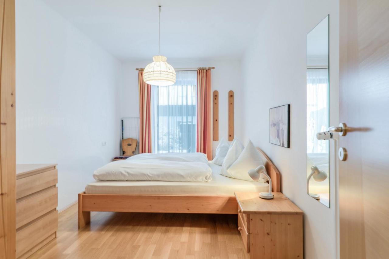 Apparthotel Feldhof - Living And Bistro ノーヴァ・ポネンテ エクステリア 写真